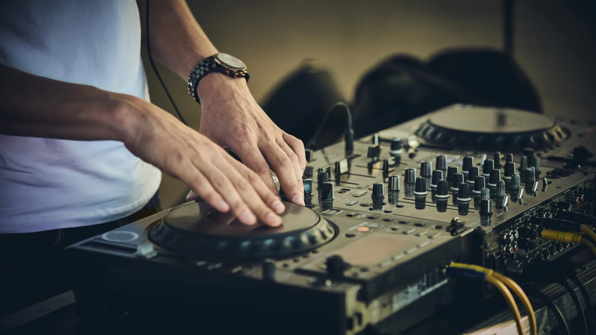 JayTonic DJ Jay Lemaine